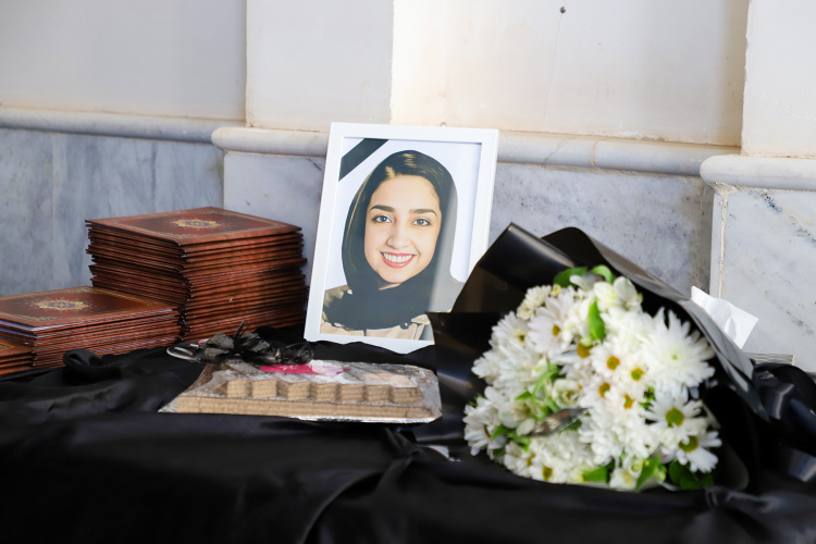 مراسم یادبود دانشجوی فقید «فاطمه قاسمزاده طرقدری» در دانشگاه بیرجند برگزار شد